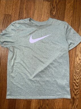 Nike Women’s Gray T-Shirt with Lilac Swoosh - Size S